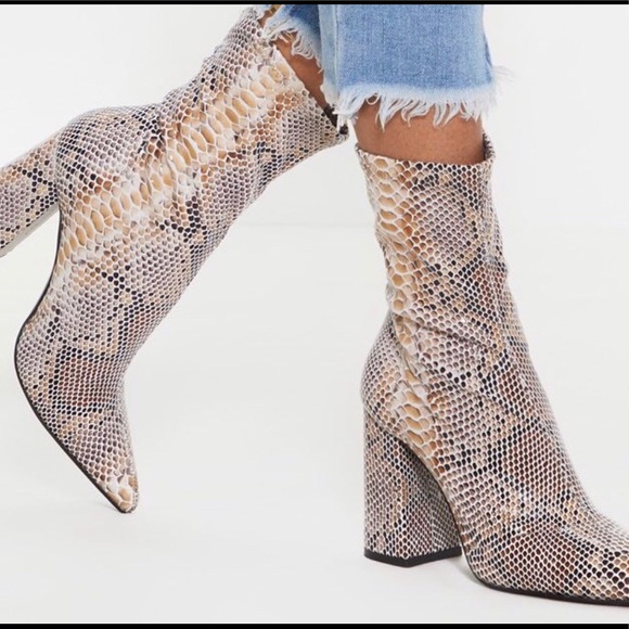 Brand new snake skin boots - Picture 1 of 1